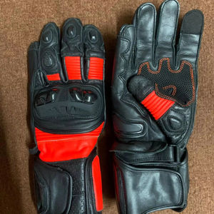 Gants de moto pour homme OEM 100% haute qualité, en cuir synthétique avec fibre de carbone/TPU et grip en silicone pour usage quotidien - Product Image 1
