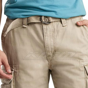 Shorts cargo premium pour hommes, design élégant et durable, multi-poches, shorts fonctionnels pour les aventures en plein air et les tenues décontractées d'été - Product Image 5