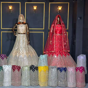 Choli de Moda con Bordado Detallado de Espejo Shisha y Elementos de Piedra Jarkan para Colecciones Festivas - Product Image 3