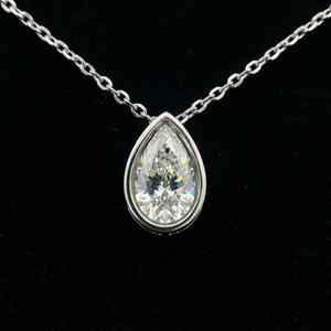 Collier pendentif solitaire en diamant de culture en forme de poire |   Bijou élégant en or blanc 14 carats, 2,02 ct, couleur VS1 E, cadeau pour femme - Product Image 3