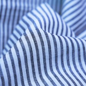 Tela Ecológica de Algodón Khadi 100% Orgánico, Peso Medio 105 GSM, Hecha a Mano, Rayas Azules, Transpirable, Venta al Por Mayor de Fábrica - Product Image 2