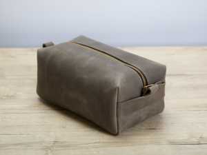 Custom Vintage Craft Genuine Leather <b>Toiletry</b> <b>Bag</b> Travel Dopp Kit <b>Men</b> Waterproof Shaving Wash Cosmetic Case LYG-0200 - Product Image 1