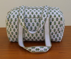 Indian Luxury Handmade Cotton Quilted Hand Block Floral Printed Reversible <b>Medium</b> <b>Size</b> High Quality Boho Duffle <b>Bag</b> Women's Zip - Product Image 3