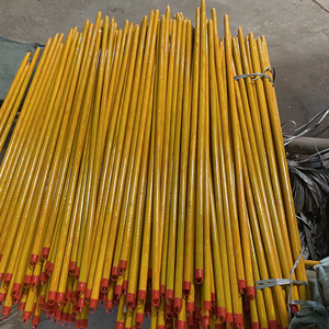 ด้ามไม้กวาดยูคาลิปตัสจากโรงงาน ผลิตจากพีวีซี (ขนาด 120 x 2.2 ซม.) - ลายไม้หุ้มพีวีซี ทนทาน ใช้สำหรับกวาดทำความสะอาด - Product Image 1