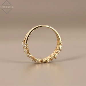 Anillo de Eternidad de Diamantes Marquise de Lujo en Oro Amarillo con Eslabones en Forma de Hoja, Joyería Nupcial para Mujer, Regalo de Aniversario - Product Image 3