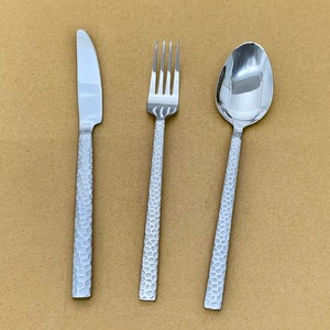 Juego de cubiertos de acero inoxidable fantástico y muy solicitado, ideal para bodas y eventos - Product Image 5