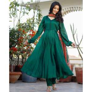 Ensemble de costume en satin vert émeraude - Taille XS - Product Image 5