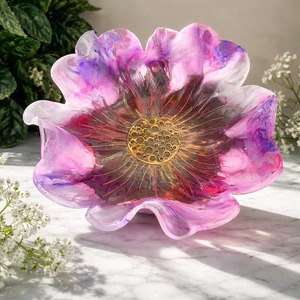 Top Selling Polished Handmade Eco-Friendly Resin Serving Bowl Platter-Dishwasher Safe Customizable Modern European Design Home - Product Image 1