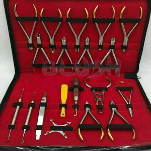 Juego de 19 Instrumentos Dentales de Ortodoncia Básicos, Manuales, Ligeros, Ergonómicos, de Acero Inoxidable, Profesionales, con Certificación CE, de Blush Surgical - Product Image 5