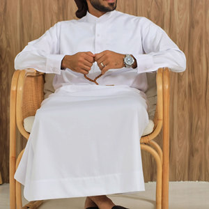 Custom <b>Thobe</b> OEM Manufacturer Traditional Islamic Robe High Quality Fabric for Clothing Brands and Bulk Orders - Product Image 1