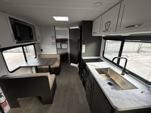 Nuevo 2026 Keystone B-u-l-l-e-t C-l-a-s-s-i-c 21B-H-C - Product Image 5