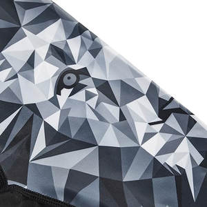 Camiseta ligera de compresión elástica de manga corta para entrenamiento de sparring, correr y ejercicios de fuerza. - Product Image 5