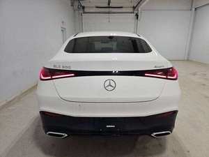 Listo para Enviar, GLC 300 4MATIC Coupé 2025, Usado, Garantía de 3 Años, Origen EE. UU. - Product Image 2