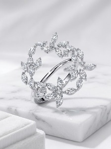 Anillo de Compromiso Romántico para Mujer, Oro Sólido de 14K, Diamante Cultivado en Laboratorio, Corte Esmeralda y Pera, Certificado IGI - Product Image 6