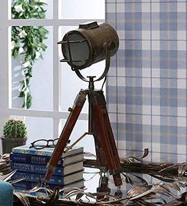 ขาตั้งไม้โบราณพร้อมโคมไฟสปอตไลท์ทองเหลืองโบราณ ปรับระดับได้ ใช้ตั้งพื้นหรือวางบนโต๊ะ สไตล์วินเทจสำหรับตกแต่งบ้าน - Product Image 3