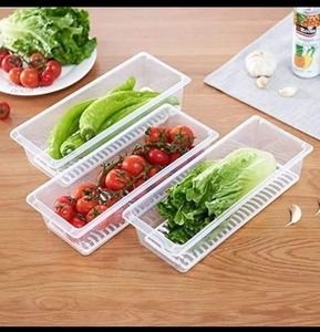 Boîte de rangement rectangulaire transparente en PP pour réfrigérateur avec plateau de drainage et couvercle hermétique pour cuisine, congélateur et garde-manger - Product Image 1