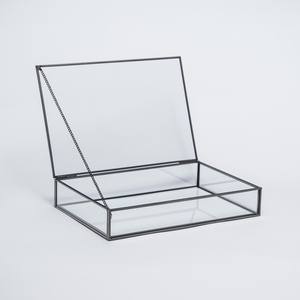 Añade un toque sofisticado a tu habitación con este llamativo organizador increíblemente diseñado por KHOOSI OVERSEAS. - Product Image 2