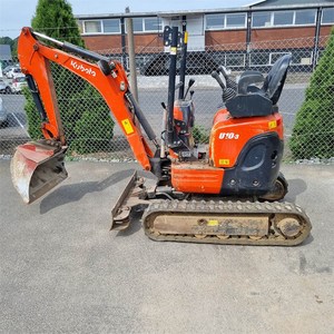 รถขุดขนาดเล็ก Kubota U10 รุ่นขายดี น้ำหนัก 1 ตัน ระบบไฮดรอลิก แบบตีนตะขาบ เหมาะสำหรับงานก่อสร้างและเกษตรกรรม - Product Image 4