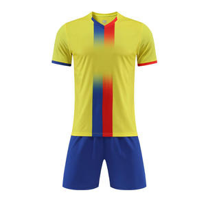 Conjunto de Camiseta de Fútbol Personalizada para Hombre, 100% Poliéster Transpirable, Diseño Digital, Uniforme de Fútbol de Selección Nacional, Venta al Por Mayor - Product Image 5
