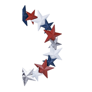 Guirlande patriotique en métal rouge, blanc, bleu et argenté avec étoiles, parfaite pour la décoration de la porte d'entrée pour la fête de l'indépendance, le 4 juillet et le Memorial Day - Product Image 6