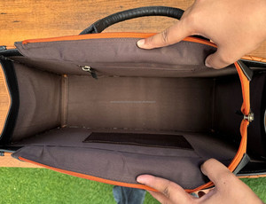 Nouveau tendance Sac à main en cuir repoussé personnalisé de créateur Sac à main de luxe en cuir véritable Sac fourre-tout en cuir matelassé de qualité pour femmes - Product Image 6