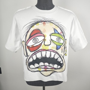 Camiseta Oversize de Algodón 100% de Alta Calidad con Cuello Redondo, Diseño Estampado Desgastado y Estilo Hombro Caído para Streetwear - Product Image 1