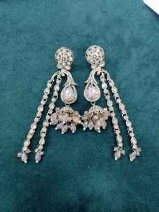 Colección de Pendientes de Lujo, Últimos Diseños Exclusivos, Étnicos, Chapados en Oro, con Forma de Campana, con Circonitas, para Mujer - Product Image 2