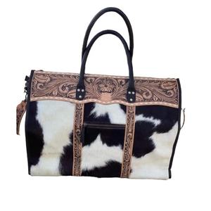 L'exportateur indien propose un sac de sport de luxe en cuir véritable avec fermeture à glissière de grande capacité Produit à forte demande Prix de gros - Product Image 1