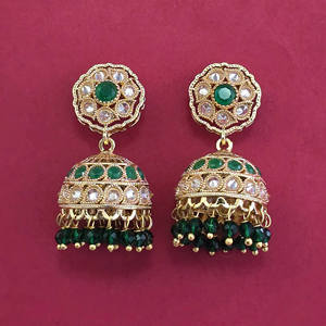 Achetez en ligne des Jhumki antiques de qualité export avec placage or 233105 - Product Image 1