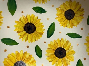 Assiette à pâtes en céramique artisanale avec motif tournesol éclatant, bord large et élégance artistique pour la table - Product Image 4