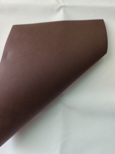 ผ้าสปันบอนด์ไม่ถักทอ ทำจากโพลีโพรพิลีน 100% สีน้ำตาล 100 GSM PP เป็นมิตรกับสิ่งแวดล้อม น้ำหนักเบา ใช้เป็นผ้าปูโต๊ะ ถุงช้อปปิ้ง และสิ่งทอต่างๆ - Product Image 3
