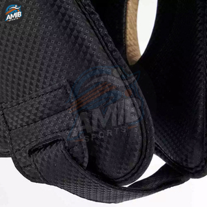 Protector de Cabeza de Boxeo MMA Transpirable de Piel de Vaca Unisex de Primera Calidad con Protección Profesional Personalizada - Product Image 5