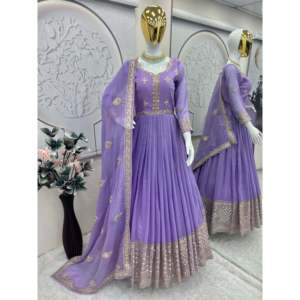 Robe de soirée élégante avec broderie et paillettes de créateur - Product Image 4