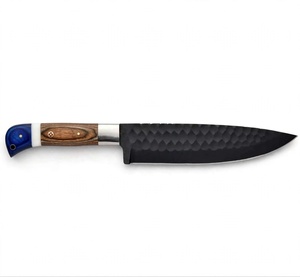 Herramienta Utilitaria para Exteriores de Acero Forjado a Mano con Óxido Oscuro y Mango de Resina Azul Pakkawood - Product Image 3