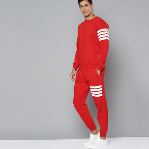 Derniers ensembles de survêtements slim fit personnalisés pour hommes 2026 – Nouveauté mode, ensembles 2 pièces pour hommes, idéaux pour les commandes en gros - Product Image 2