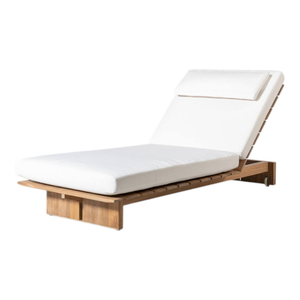 Chaise longue en teck massif avec dossier réglable, surface à lattes, roues arrière et plateau latéral pliable - Product Image 1