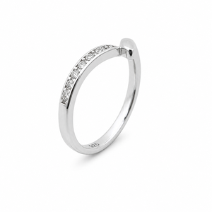 Anillo Infinito de Plata de Ley 925 para Mujer con Circonita Cúbica, Minimalista, Moderno, Elegante, Acabado Pulido, para Uso Diario - Product Image 2