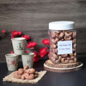 Noix de cajou grillées de qualité supérieure en pot carré de 500 g Prix le plus compétitif Fournisseur direct d'usine OEM disponible - Product Image 2