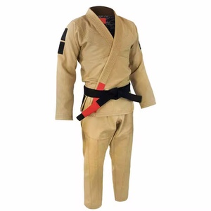 ชุดฝึกซ้อมระดับเอลีทที่มีดีไซน์ยืดหยุ่นและตะเข็บเสริมความแข็งแรง - Product Image 2