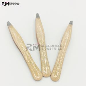RMI Super Product Angle Eyebrow Tweezer <b>Nude</b> Glitter Color And Silver Tip Tweezers Set - Product Image 2