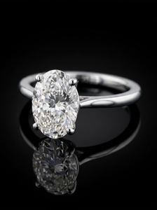 Anillo de compromiso de plata s925 con moissanita ovalada de 9.0x7.0mm, engaste de garra, estilo clásico para mujer - Product Image 4