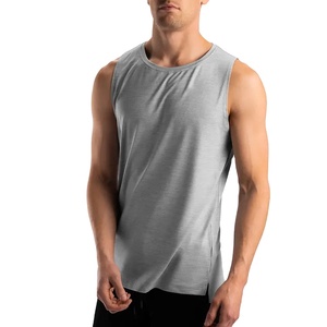 Camiseta sin mangas de gimnasio de algodón 100% ligera para hombre Chaleco deportivo y de entrenamiento activo personalizado | Ropa deportiva transpirable Camisetas sin mangas para hombre - Product Image 3