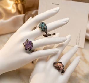 Anillos de Macramé con Amatista y Aguamarina en Bruto |   Joyería con Piedras en Bruto Certificadas por IGI |   CREACIONES HARI OM - Product Image 2