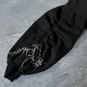 Sweat à capuche court surdimensionné pour homme à imprimé gothique, manches chauve-souris, 100 % coton tricoté, logo au dos, style automne - Product Image 4
