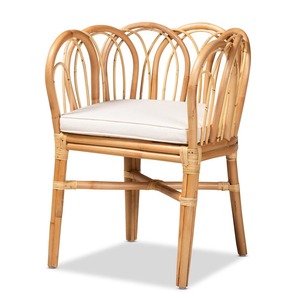 Chaise de salle à manger en rotin naturel moderne faite à la main avec coussin pour villas de villégiature et salons, provenant d'un fabricant vietnamien. - Product Image 1