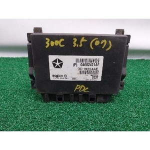 300 ECU y Módulos de Computación Usados 04602421AF - Product Image 1