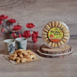 Noix de cajou grillées biologiques de qualité supérieure W180, 163 g, dans une boîte ronde cadeau, durée de conservation de 12 mois, exportées du Vietnam, prix le plus compétitif - Product Image 4