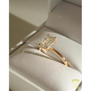 Premium <b>Emerald</b> Shape Moissanite Diamond 925 Sterling <b>Silver</b> Engagement <b>Ring</b> For Wholesale Buyers - Product Image 4