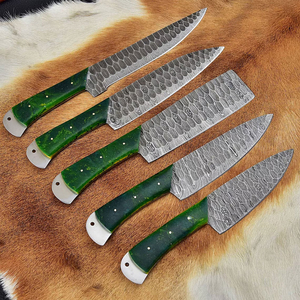 Juego de Cuchillos de Chef Hechos a Mano con Hojas Forjadas de Acero de Damasco, Diseño Elegante para la Cocina - Product Image 5