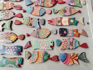Decoración de Pared de Madera con Forma de Pez Colorido Hecho a Mano, Buen Precio, Arte de Pared con Temática de Criaturas Marinas - Product Image 4